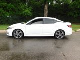 Used 2020 Nissan Sentra SR image 2