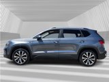 Used 2022 Volkswagen Taos SE w/ Panoramic Sunroof Package image 2