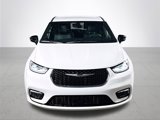 New 2025 Chrysler Pacifica Select w/ Uconnect Theater Family Group image 4