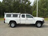 Used 2022 Toyota Tacoma SR image 5