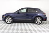 Certified 2022 Porsche Macan image 2