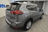 Used 2018 Nissan Rogue SV image 5