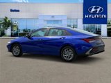 New 2025 Hyundai Elantra Blue image 4
