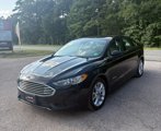 Used 2019 Ford Fusion SE image 2