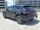 Used 2022 Porsche Macan image 3