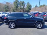 Used 2020 Jeep Grand Cherokee Limited w/ Luxury Group II image 2