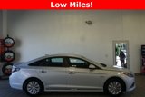 Used 2016 Hyundai Sonata SE image 2