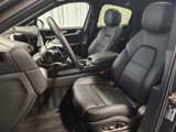 Used 2024 Porsche Cayenne Coupe image 5