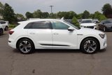 Used 2021 Audi e-tron Premium Plus w/ Premium Plus Package image 4