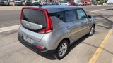 Used 2022 Kia Soul LX w/ Technology Package image 5