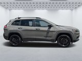Used 2023 Jeep Cherokee Altitude Lux image 2