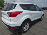 Used 2019 Ford Escape SE image 3