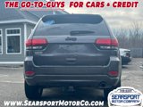 Used 2017 Jeep Grand Cherokee Altitude image 4