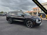 Used 2023 Mitsubishi Outlander SEL image 2