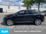 Used 2018 Ford Edge Titanium w/ Technology Package image 3