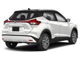 Used 2021 Nissan Kicks SV image 2
