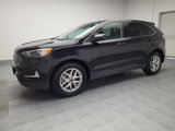 Used 2023 Ford Edge SEL image 2