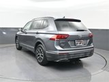 Used 2021 Volkswagen Tiguan SE image 3