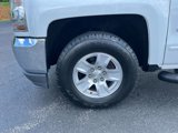 Used 2017 Chevrolet Silverado 1500 LT w/ Trailering Package image 4