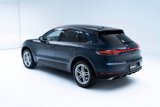Certified 2021 Porsche Macan image 3