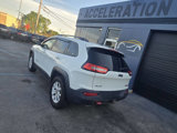 Used 2014 Jeep Cherokee Trailhawk image 6