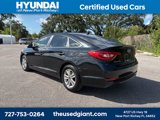 Used 2015 Hyundai Sonata SE image 3