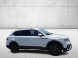 Used 2024 Volkswagen Tiguan SE image 4
