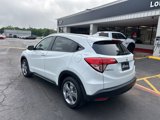 Used 2017 Honda HR-V EX-L image 2