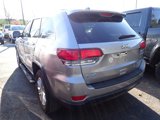 Used 2021 Jeep Grand Cherokee Laredo image 2
