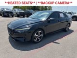 Used 2023 Hyundai Elantra SEL w/ Convenience Package image 3