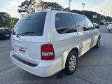 Used 2005 Kia Sedona EX image 5