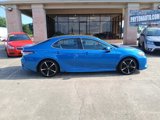 Used 2018 Toyota Camry XSE image 2