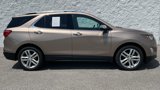 Used 2018 Chevrolet Equinox Premier image 2