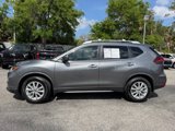 Used 2020 Nissan Rogue SV image 5