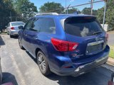 Used 2020 Nissan Pathfinder SL image 3