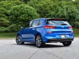 Used 2018 Hyundai Elantra GT w/ Tech Package 03 image 5