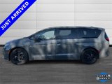 Used 2022 Chrysler Pacifica Touring-L w/ S Appearance Package image 4