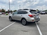 Used 2016 Subaru Outback 2.5i Limited image 3