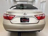 Used 2016 Toyota Camry LE image 6