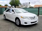Used 2011 Toyota Camry LE image 2