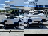 New 2025 Chevrolet Trax RS w/ Sunroof Package image 2