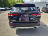 Used 2024 Mitsubishi Outlander SE image 5