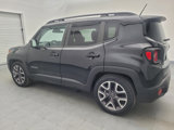 Used 2017 Jeep Renegade Latitude image 3