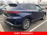Used 2021 Toyota Venza XLE w/ Softex Package image 4