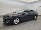 Used 2017 Chevrolet Malibu LT image 2