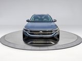 Certified 2022 Volkswagen Taos SEL w/ Panoramic Sunroof Package image 2