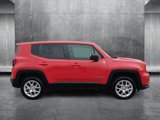 Used 2023 Jeep Renegade Latitude image 4