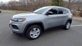 Used 2022 Jeep Compass Latitude image 4