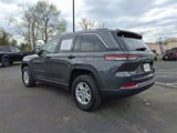 Used 2022 Jeep Grand Cherokee Laredo w/ Luxury Tech Group I image 4