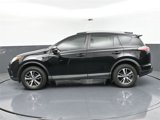 Used 2017 Toyota RAV4 XLE image 4